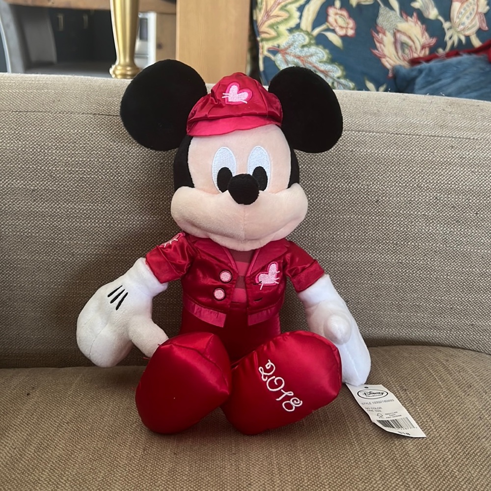 Mickey Mouse Disney Valentines Day 2018 Red Outfit 12” Rare Soft Plush Toy